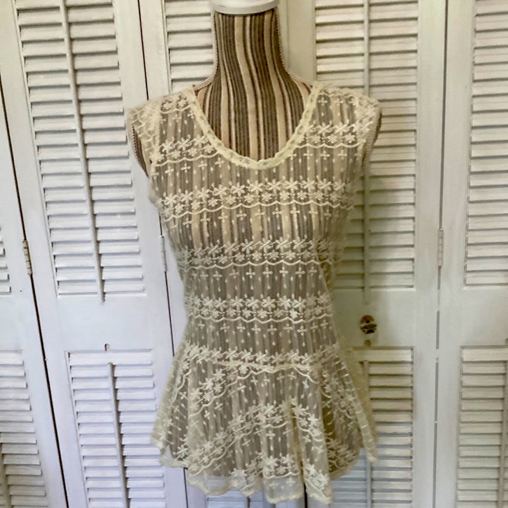Darling Zara lace boho top, with sexy zipper back